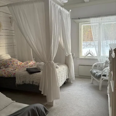 Villa Hirvikari Rovaniemi *