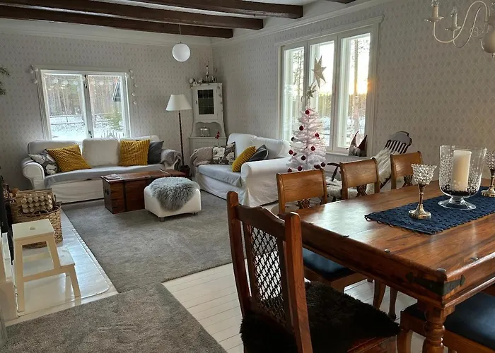 Hirvikari Rovaniemi 别墅 *